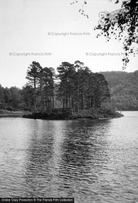 Photo of Glen Affric, Loch Benevean c.1935