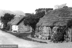 Old Cottages 1899, Glencoe