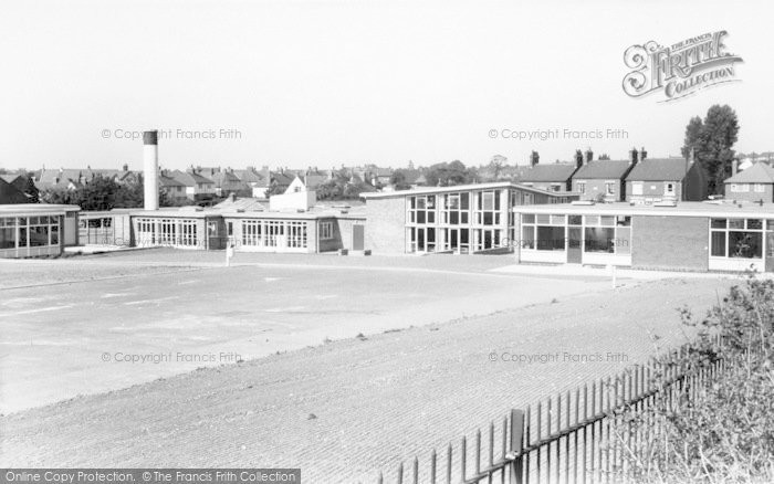 Photo of Glenfield, The School c.1960