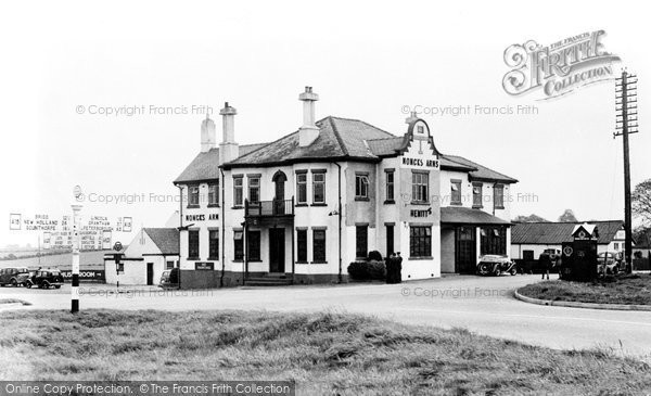 Photo of Glentham, Moncks Arms Hotel, Caenby Corner 1953