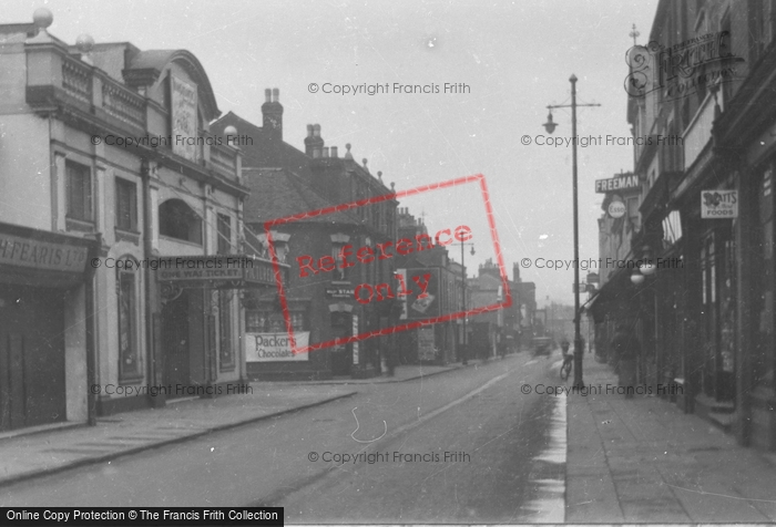 Photo of Gloucester, Barton Street Looking West 1936