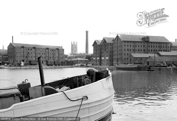 Photo of Gloucester, Cathedral From The Docks 1950