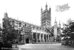 Cathedral South 1923, Gloucester