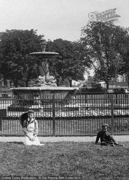 Photo of Gloucester, Children By The Fountain 1900