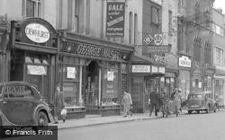 George Mason And Monks' Retreat, Westgate Street 1948, Gloucester