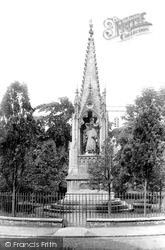 Hooper Monument 1891, Gloucester