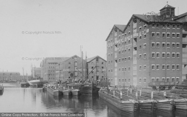 Photo of Gloucester, Llanthony Warehouse, The Docks 1923