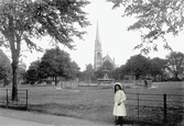 Park, The Fountain 1912, Gloucester