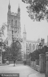 The Cathedral 1923, Gloucester
