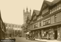 Gloucester, the Cathedral Approach 1923