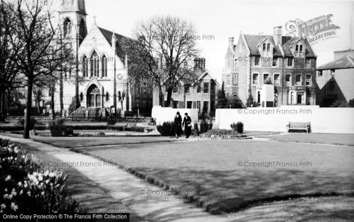 Photo of Gloucester, The Church And Park c.1950