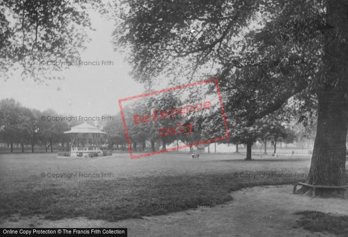 Photo of Gloucester, The Parks 1923