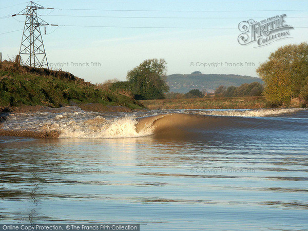 Photo of Gloucester, The Severn Bore 2004
