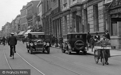Traffic In Eastgate Street 1931, Gloucester