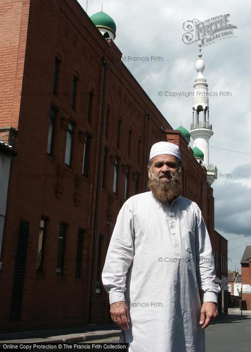 Photo of Gloucester, Usman Bhaimia 2004