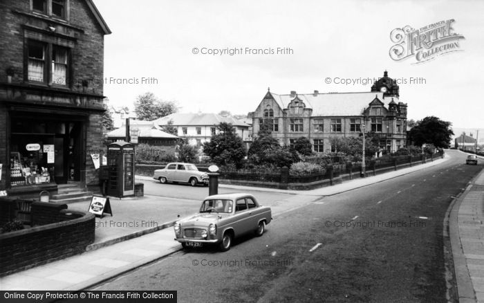 Photo of Glusburn, Colne Road c.1960