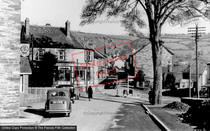 Photo of Glyn Ceiriog, Cross c.1950