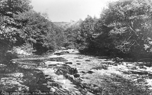 Photo of Glyn Neath, River Little Neath c.1935