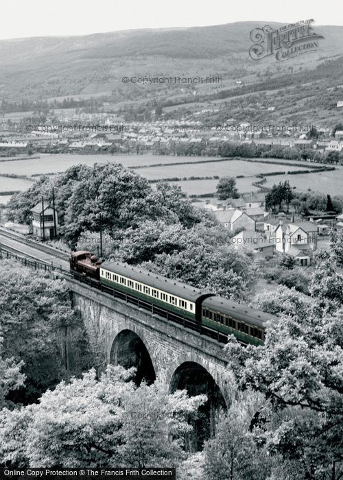 Photo of Glyn Neath, The Railway Viaduct c.1955
