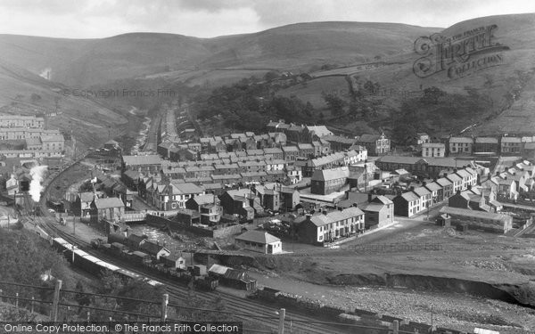 Photo of Glyncorrwg, The Town 1938