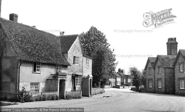 Photo of Glynde, The Square c.1955