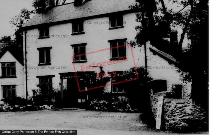 Photo of Glyndyfrdwy, The Berwyn Arms Hotel c.1965