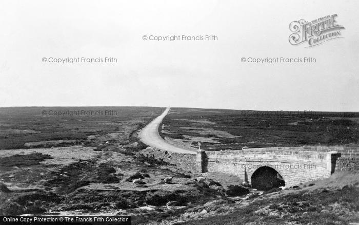 Photo of Goathland, The Moorland Road c.1923