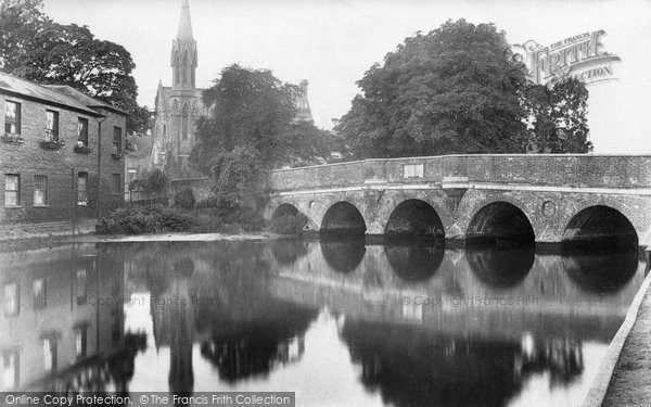 Photo of Godalming, Bridge And Congregational Church 1895