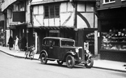 Car In The High Street 1935, Godalming