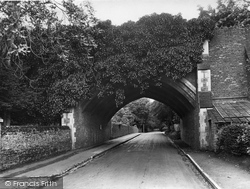 Charterhouse Bridge 1927, Godalming