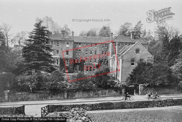 Photo of Godalming, Charterhouse, Lockites 1927