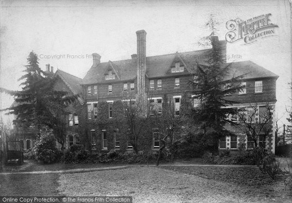 Photo of Godalming, Charterhouse, Pageites 1906