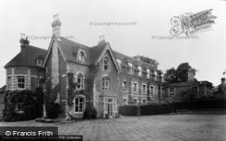 Daviesites, Charterhouse c.1955, Godalming