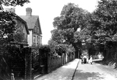 Holloway Hill 1910, Godalming