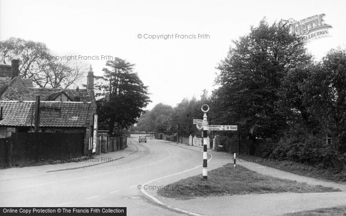Photo of Godmanchester, Cambridge Road c.1955