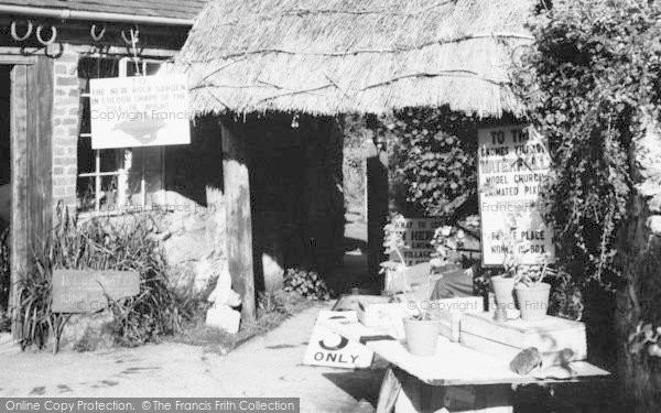 Photo of Godshill, The Old Smithy Gardens Entrance c.1960