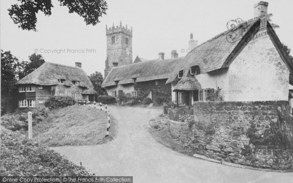 Photo of Godshill, The Village c.1950