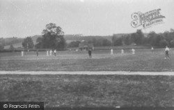 Cricket On The Green 1925, Godstone