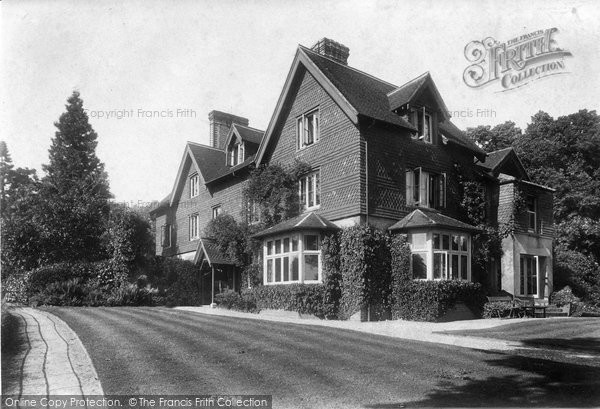 Photo of Godstone, Pear Tree House 1908