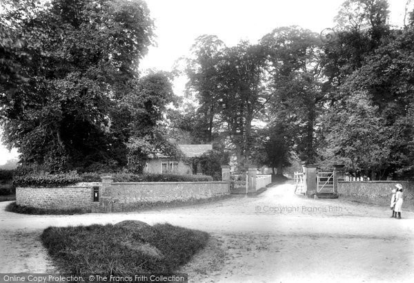 Photo of Godstone, Rooks Nest's Lodge 1909