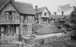 The Almshouses c.1955, Godstone