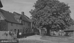The Hare And Hounds c.1955, Godstone
