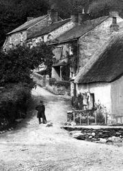 Village 1892, Golant