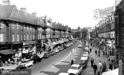 Golders Green Road 1960, Golders Green