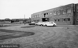 Town Hall c.1965, Goldthorpe