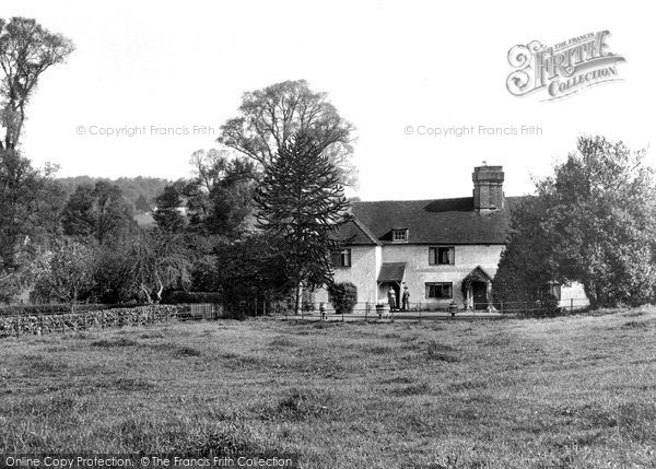 Photo of Gomshall, Edmonds Farm 1921