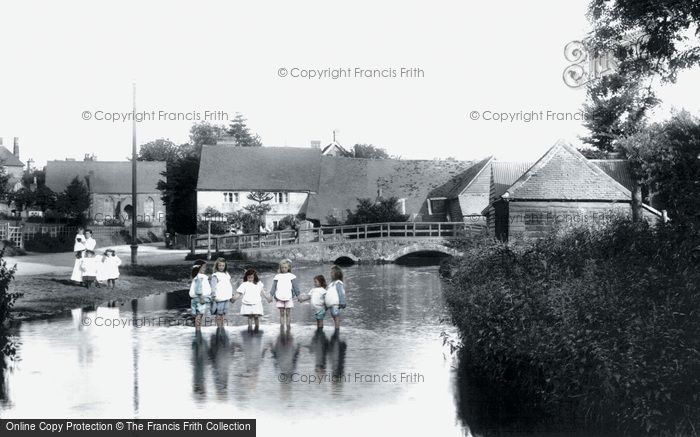 Photo of Gomshall, Mill 1904