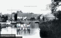 Mill 1904, Gomshall
