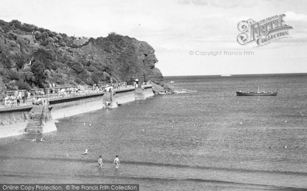 Photo of Goodrington, Holidaymakers By The Cliff c.1955