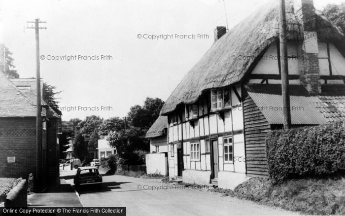 Photo of Goodworth Clatford, Queen Anne's Cottage c.1965